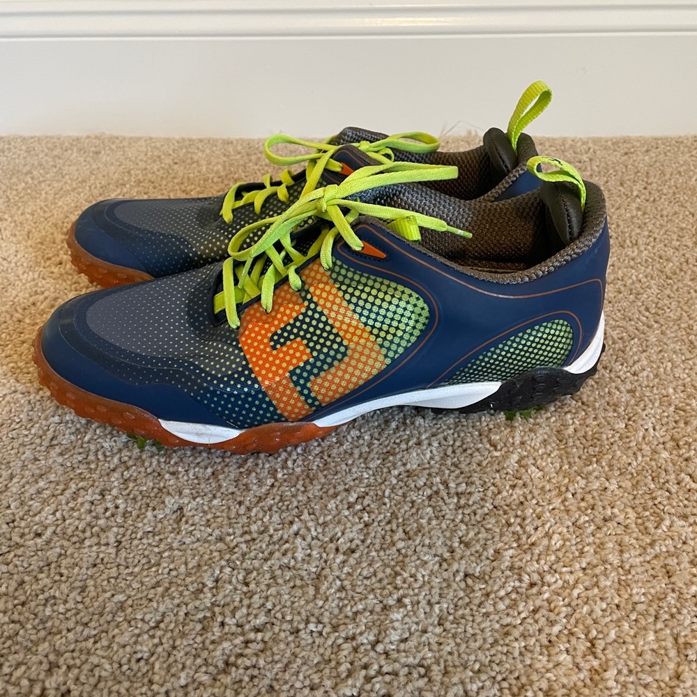FootJoy Freestyle golf spikes sz10.5